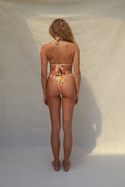 Bijou Bikini Bottom - Ikebana