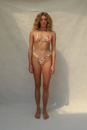 Luka Bikini Bottom - Ikebana