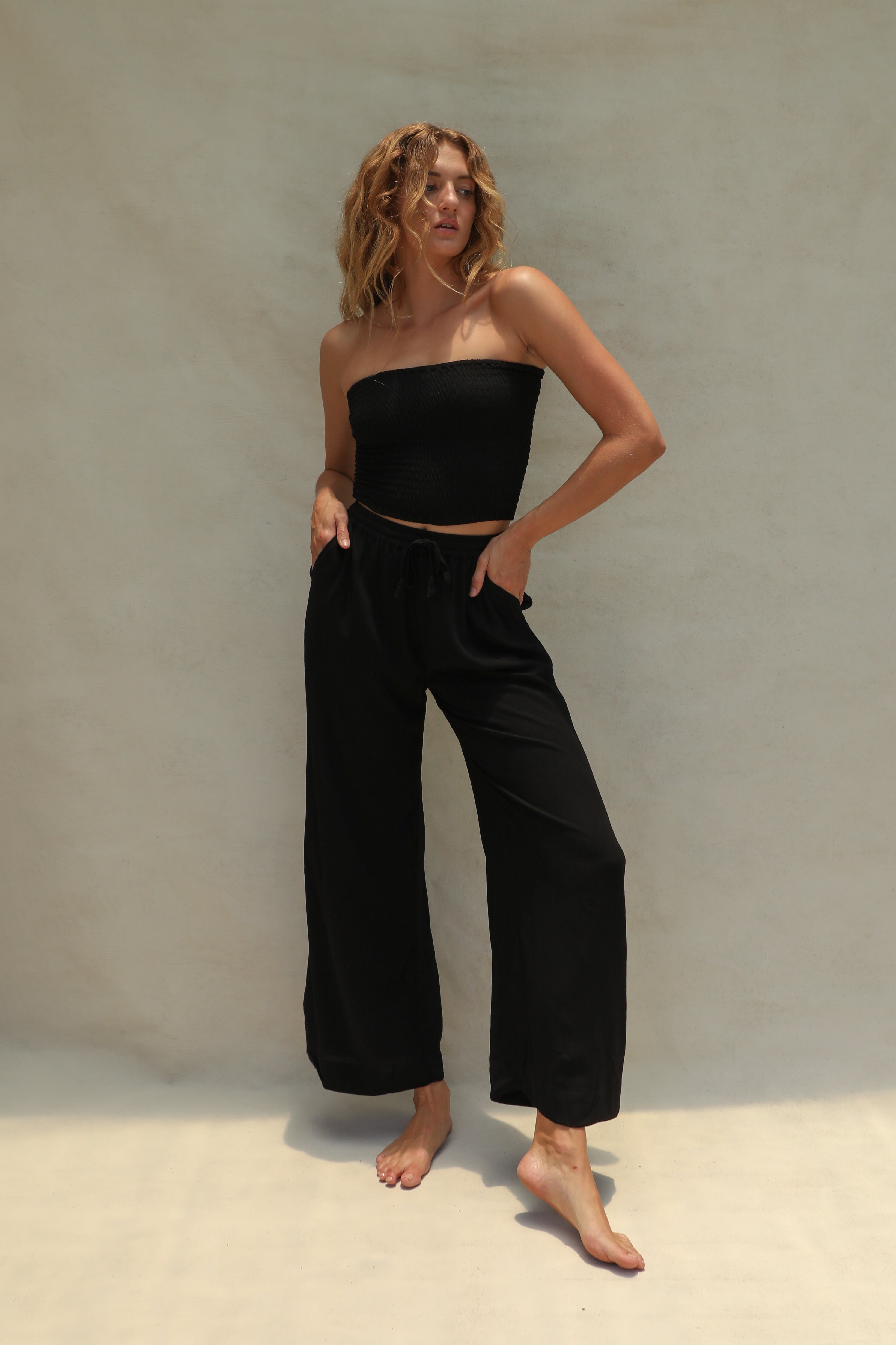 Flora Tube Top - Black – STONE FOX SWIM