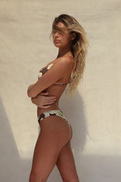 Luka Bikini Bottom - Hilo