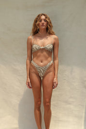 Luka Bikini Bottom - Shifting Sand