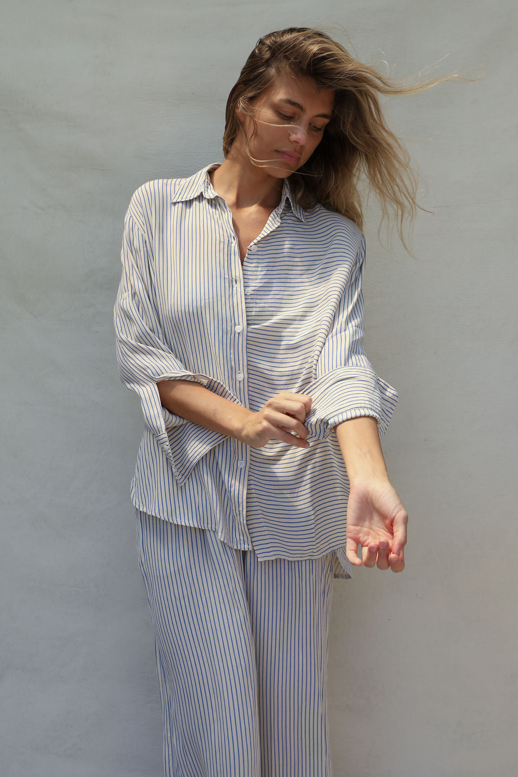 Layla Shirt - Creme/Periwinkle Stripe