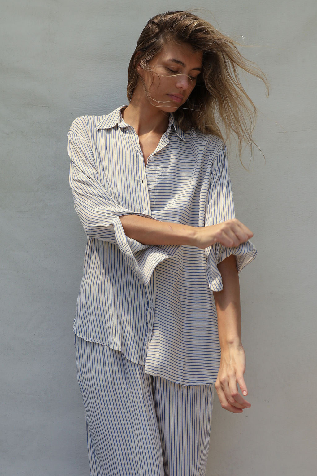 Layla Shirt - Creme/Periwinkle Stripe