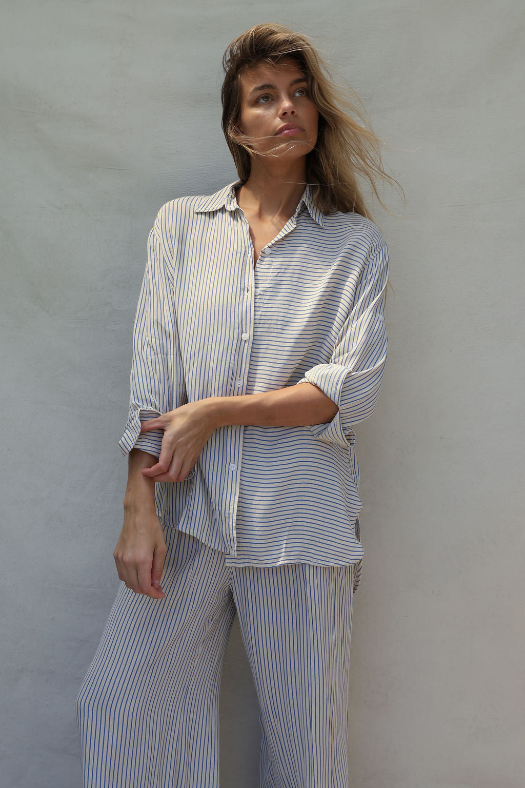 Layla Shirt - Creme/Periwinkle Stripe