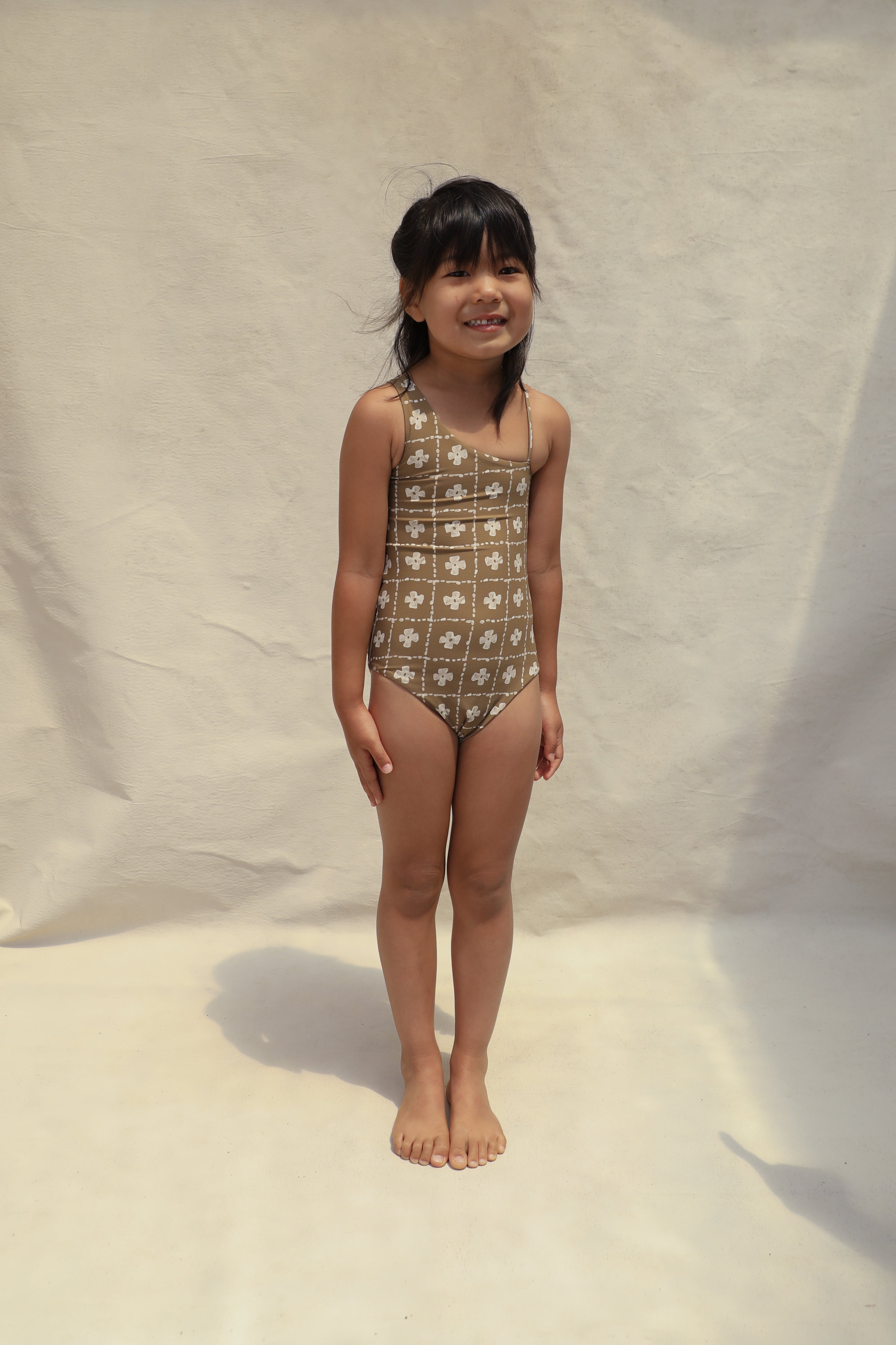 SFS_WILLAKIDSONEPIECE_VISTAFLOR_2.jpg
