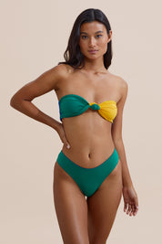 Ecom Image Model wears Lele Knot Bikini and Zola Bottom in Brasilia Mix